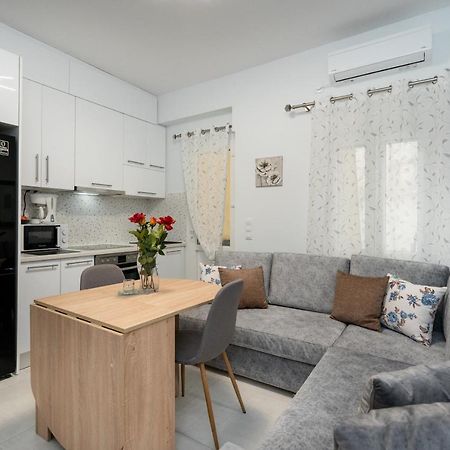 Comfy Apt Next To Metro Atene Esterno foto