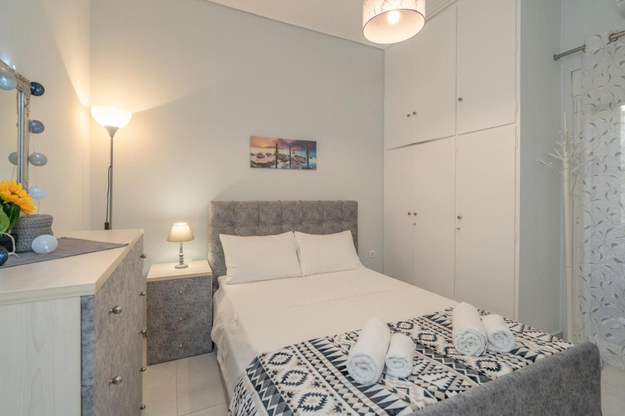 Comfy Apt Next To Metro Atene Esterno foto