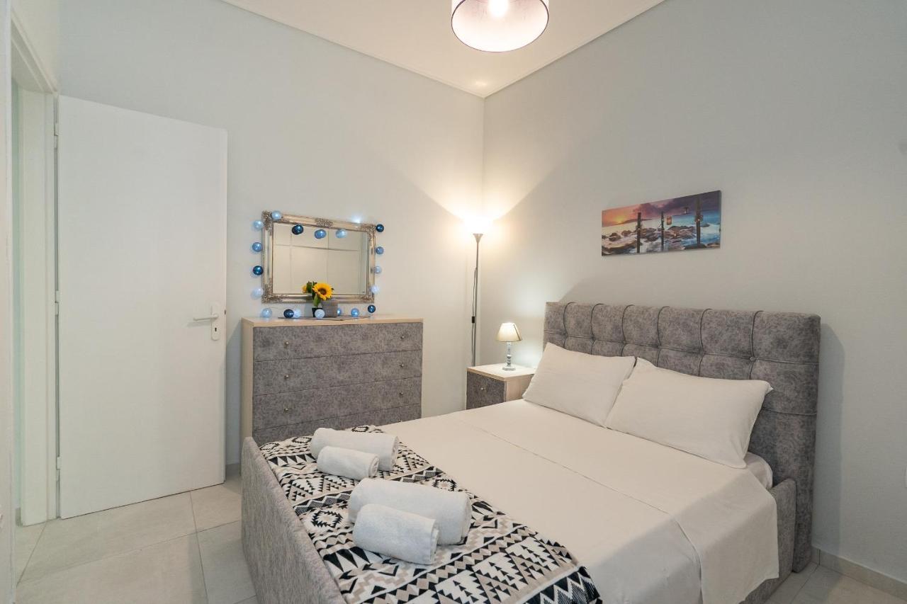 Comfy Apt Next To Metro Atene Esterno foto