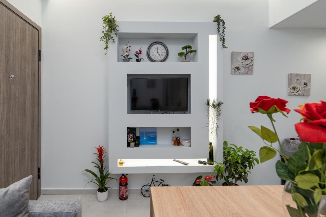 Comfy Apt Next To Metro Atene Esterno foto