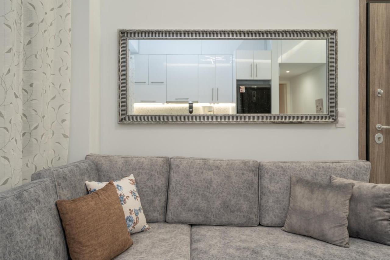 Comfy Apt Next To Metro Atene Esterno foto